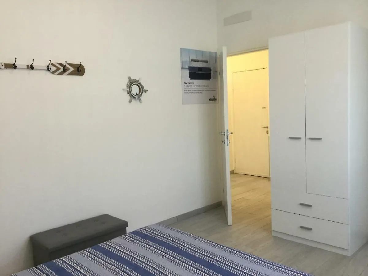 Elite19 Apartment Bocca di Magra Italy