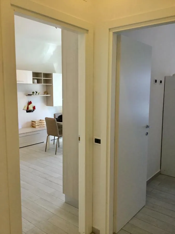 Elite19 Apartment Bocca di Magra 0*,